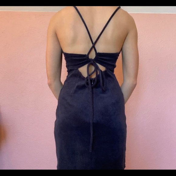 from isabelle’s cabinet, navy blue - Picture 2 of 2